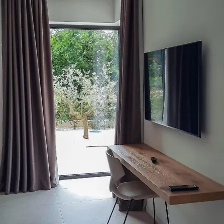 Lux Natura